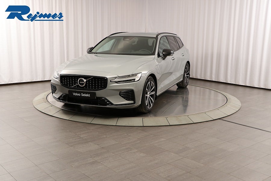 Volvo V60 T6 Plus Dark Nordic Edition