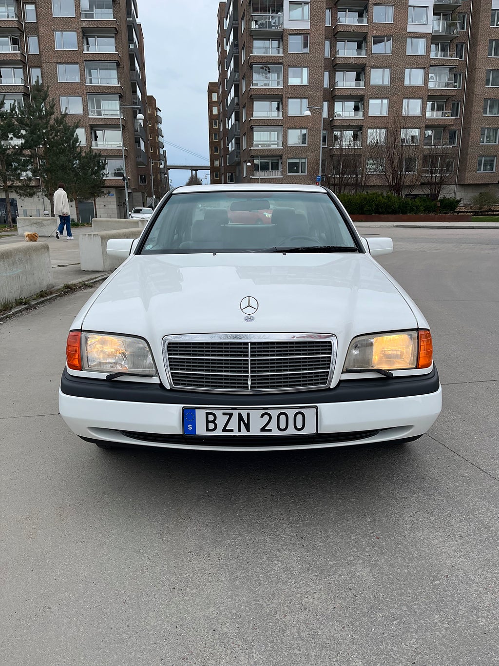 Mercedes-Benz C 200