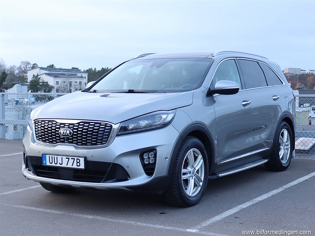 Kia Sorento 2.2 AWD 200hk 7sits Pano H/K 360 Drag Moms