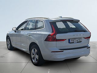 Volvo XC60 B4 AWD Momentum Advanced Kamera/Drag/Psens/SoV/Navi