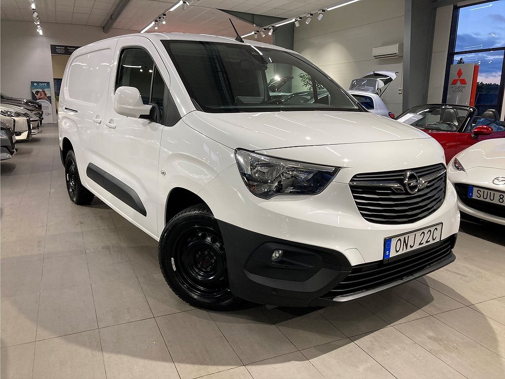 Opel Combo Cargo L2 1,5d 130hk Aut - MOTORVÄRMARE