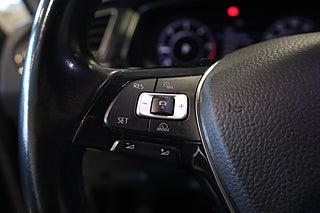 SUV Volkswagen Tiguan 30 av 34
