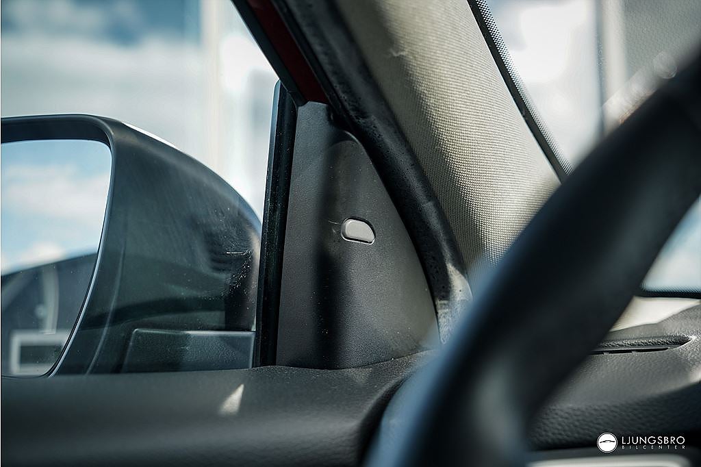 Nissan Qashqai 1.6 dCi 130hk Tekna / 360 / Blis / Navi