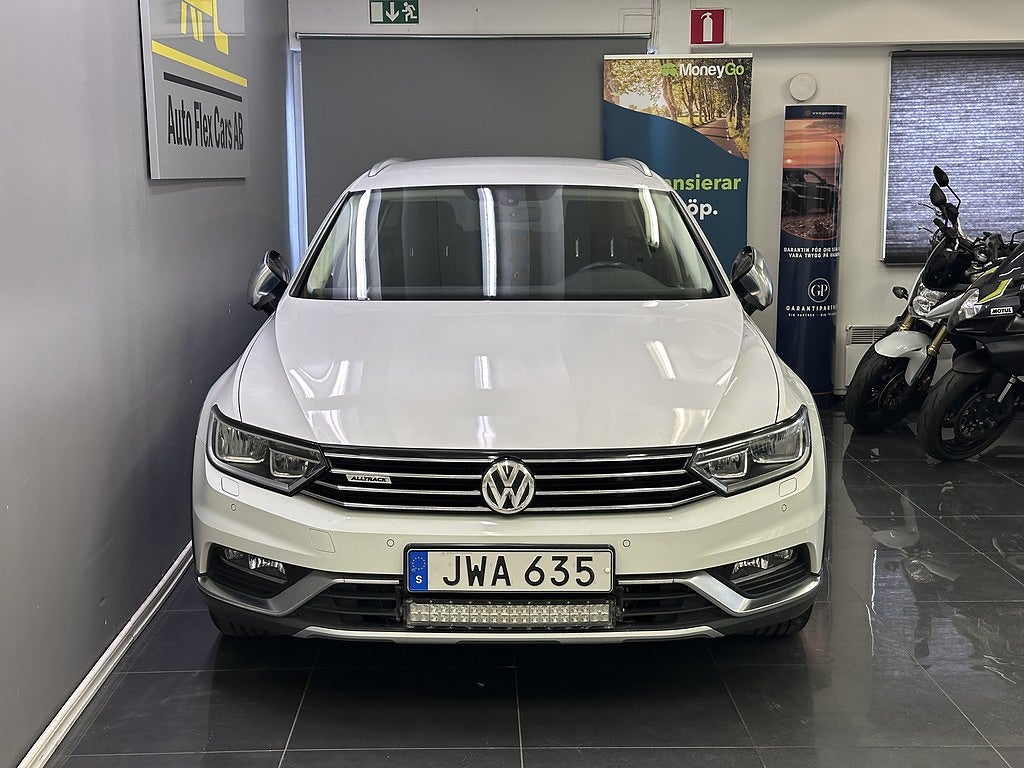 Volkswagen Passat Alltrack 2.0 TDI SCR 4Motion Alltrack Backkamera Drag Nykamrem