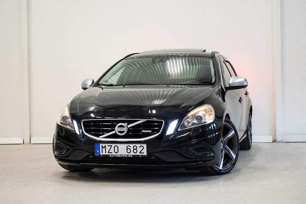 Volvo V60 D4 AWD R-design Taklucka Navi D-värm 163hk