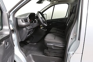 Transportbil - Skåp Nissan Primastar 7 av 17