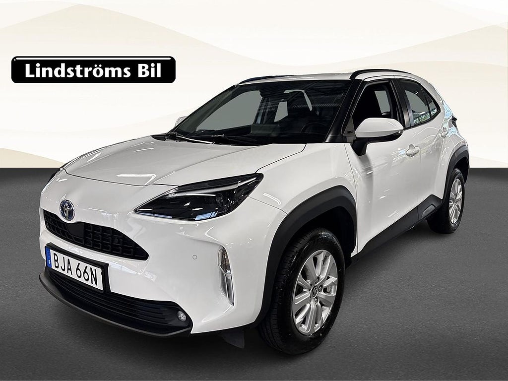Toyota Yaris Cross 1.5 Active P-sensorer Sommar/Vinterhjul