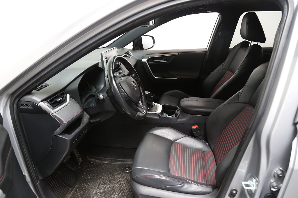 Toyota RAV4 Plug-in Hybrid E-CVT X-Edition AWD Extraljus Drag 2021
