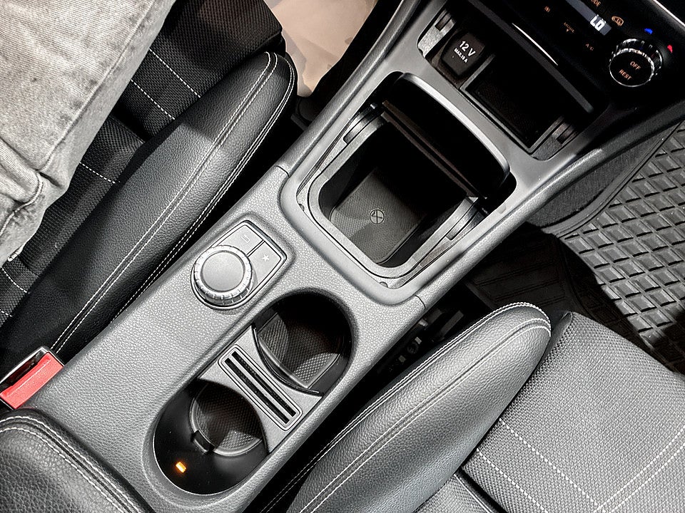 Bild på Mercedes-Benz CLA 220 d Shooting Brake 7G-DCT 177hk Aut B-KAMERA 