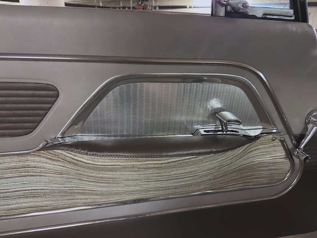 DeSoto Fireflite Sportsman Spring Edition V8 361 - bild 11