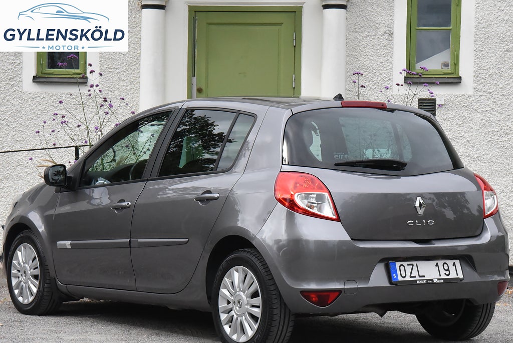 Renault Clio 5-dörrar 1.2 75hk | 1 ägare Motorvärmare