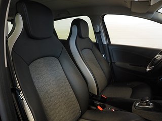 Halvkombi Renault Zoe 16 av 23