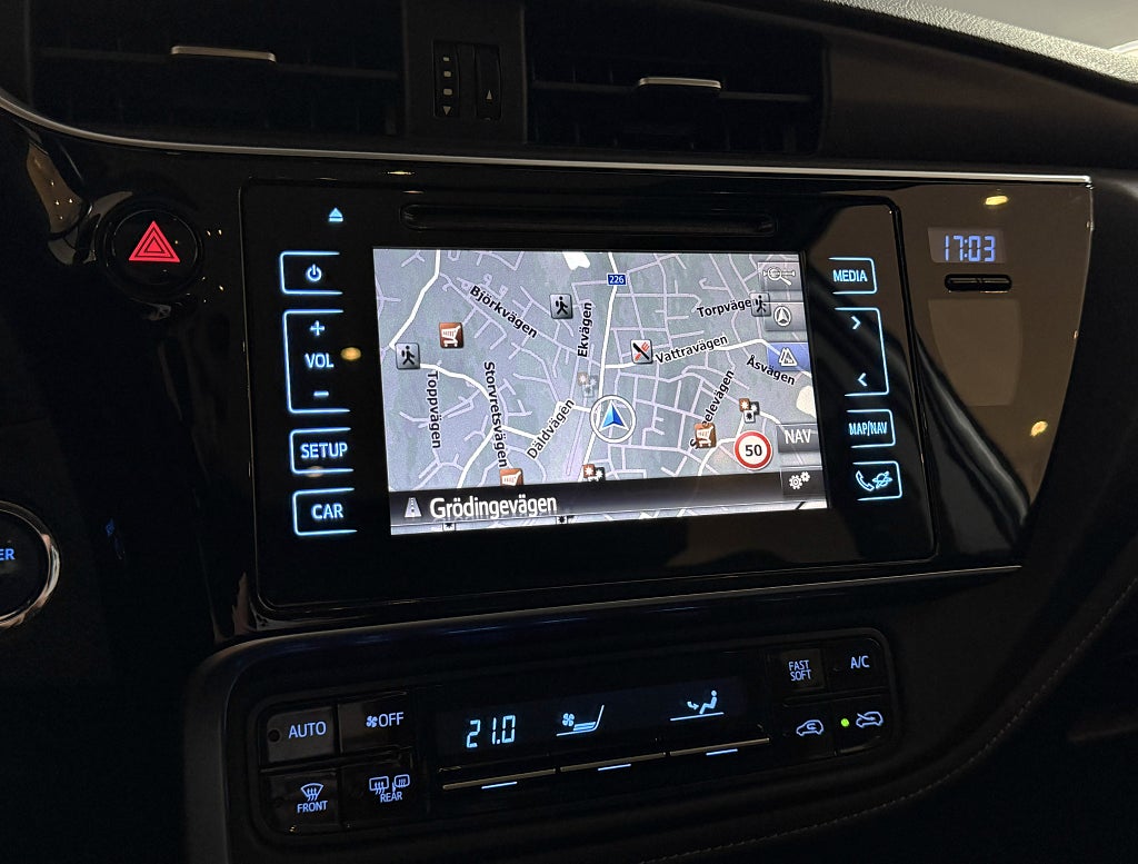 Toyota Auris Touring Sports Hybrid e-CVT Active Plus PANO 2-ÄGARE
