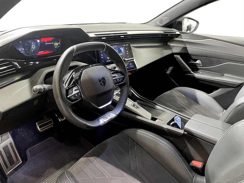 Bild på Peugeot 308 5D GT 1.2 PT 130hk Aut KAMPANJRÄNTA 3,99%