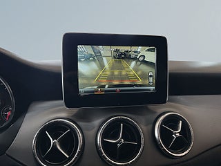 Mercedes-Benz CLA200 200 7G-DCT Urban Line S&V-hjul/Kamera/Carplay – bild 11