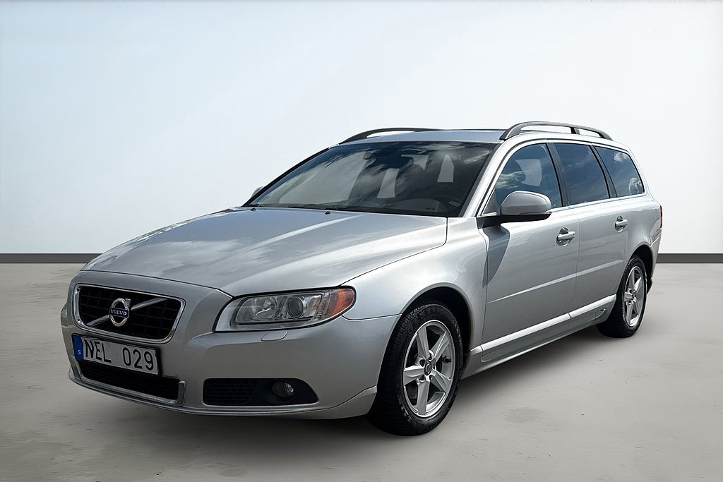 Volvo V70 D3 Momentum Dynamic Edition Euro 5