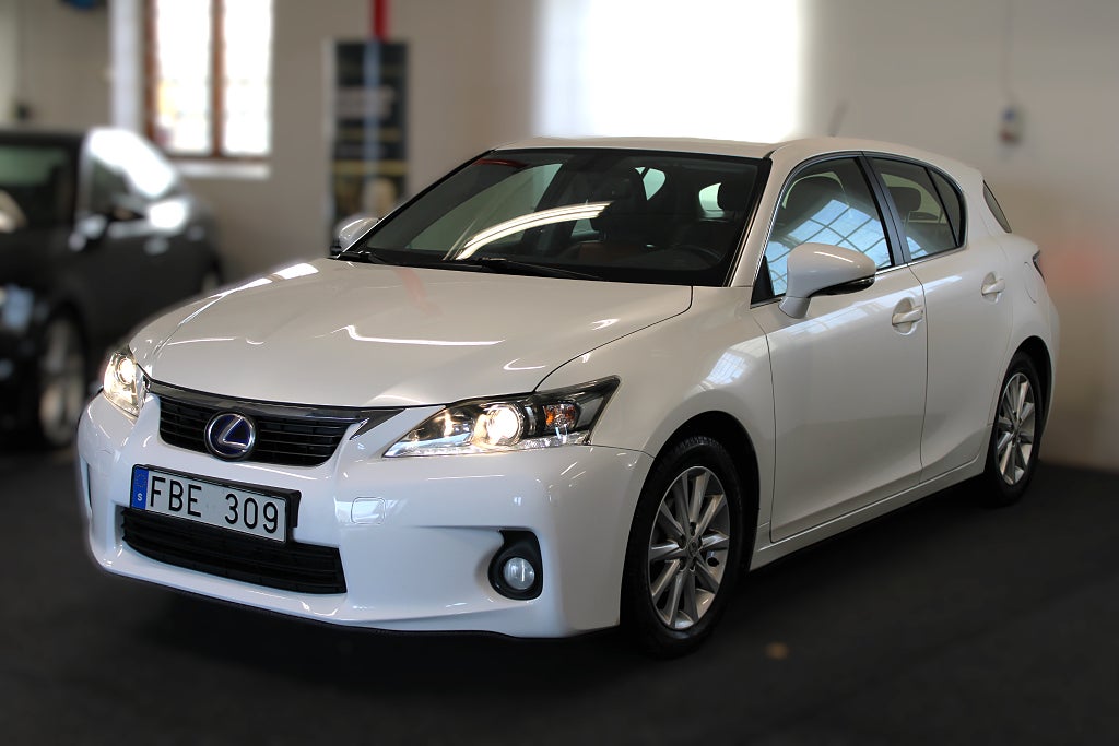 Lexus CT 200h 1.8 CVT Comfort|Executive|Läder|B-Kamera|135hk