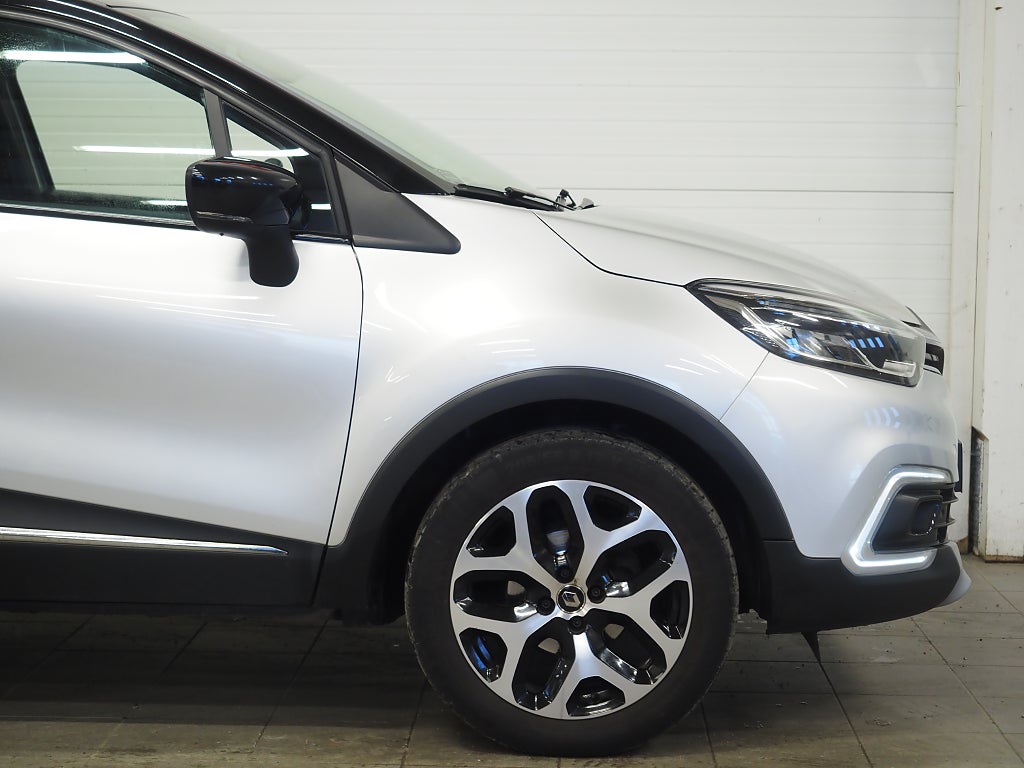 Renault Captur 0.9 TCe 90hk Intens Kamera Navi Parkeringspaket Carplay 2019