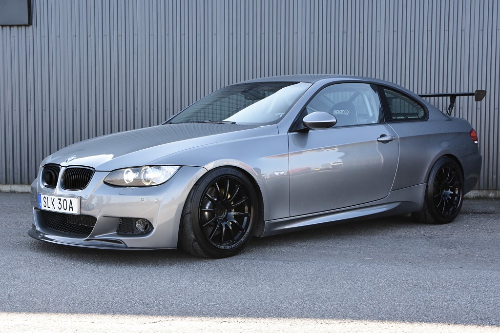 BMW 325I Coupé / Trackday 