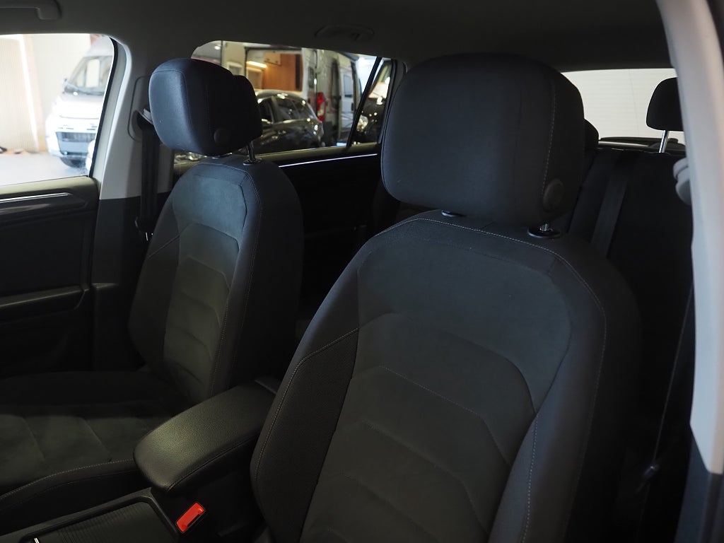 Volkswagen Tiguan Allspace 7-sits 2.0 TDI 4Motion GT R-Line Cockpit Drag 2019