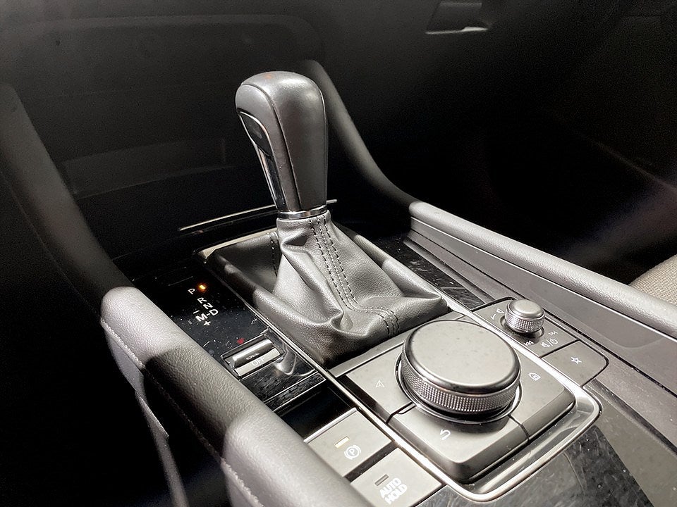 Bild på Mazda 3 Hatchback Sky 2.0 150hk Aut - B-KAMERA, CARPLAY