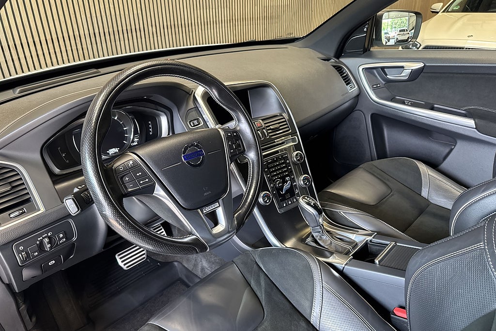 Volvo XC60 D4 AWD Geartronic Classic R-Design