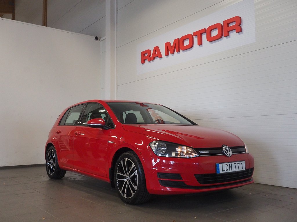 Volkswagen Golf 1.6 TDI BlueMotion | P-Sensorer | Farthållar 2016