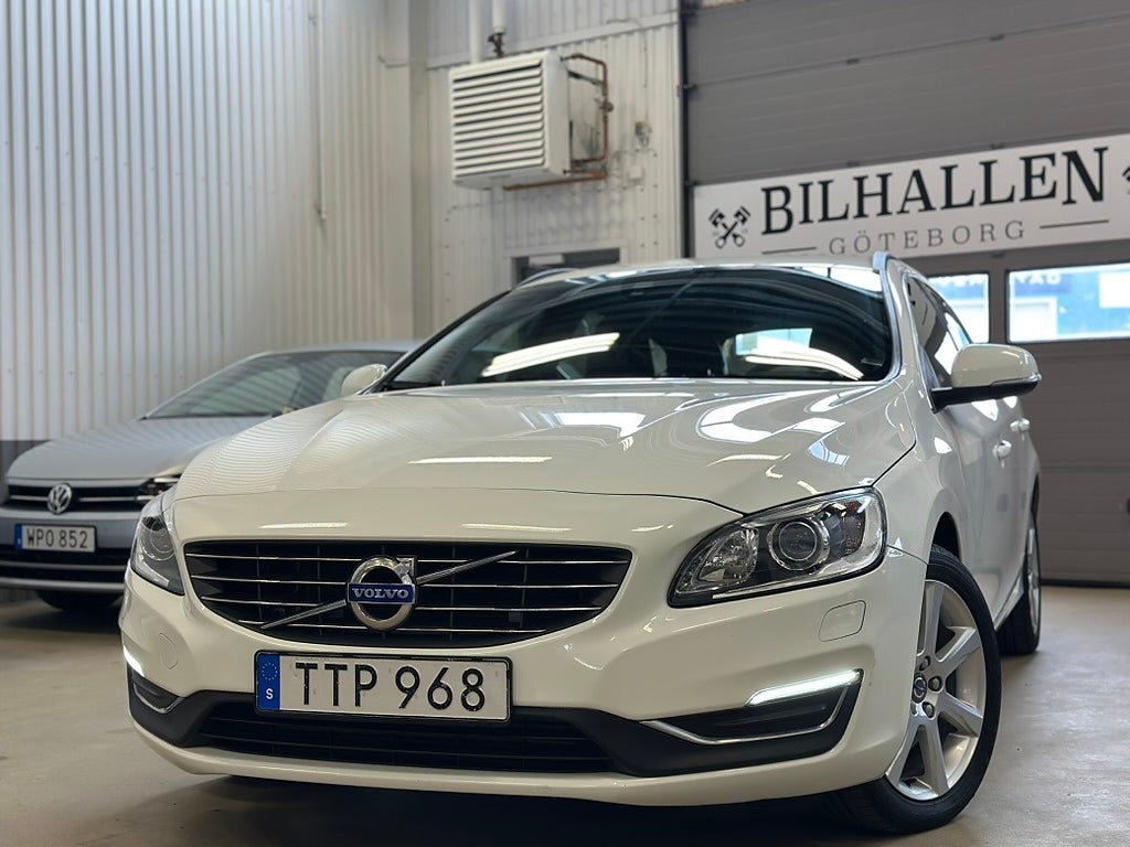 Volvo V60 D4(190hk)Momentum Automat Drag On Call PDC Rattvärme