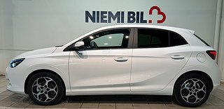 MG 3 Hybrid+ Luxury Metallic 360° GPS Pvärm S/V-hjul MOMS