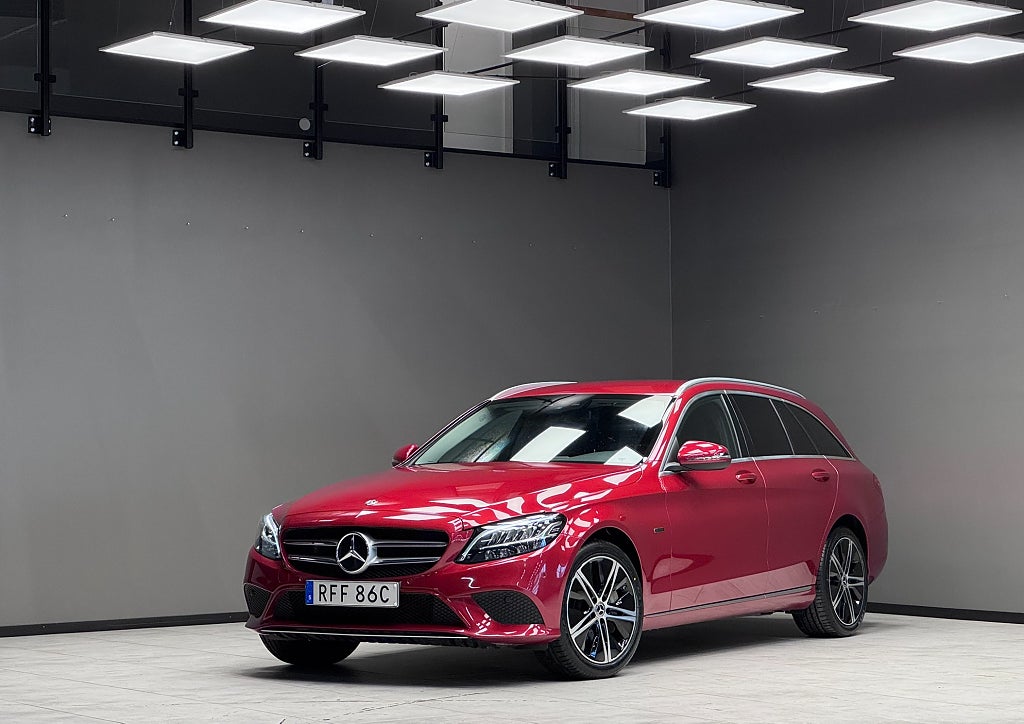 Mercedes-Benz C 300 e 9G-Tronic  Värmare / Drag / Elstolar