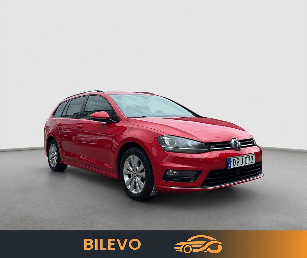 Volkswagen Golf SC 1.6 TDI R-Line Backkamera Kamrem bytt 1 Ägare V-Hjul