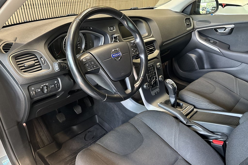 Volvo V40 D2 Your Kinetic