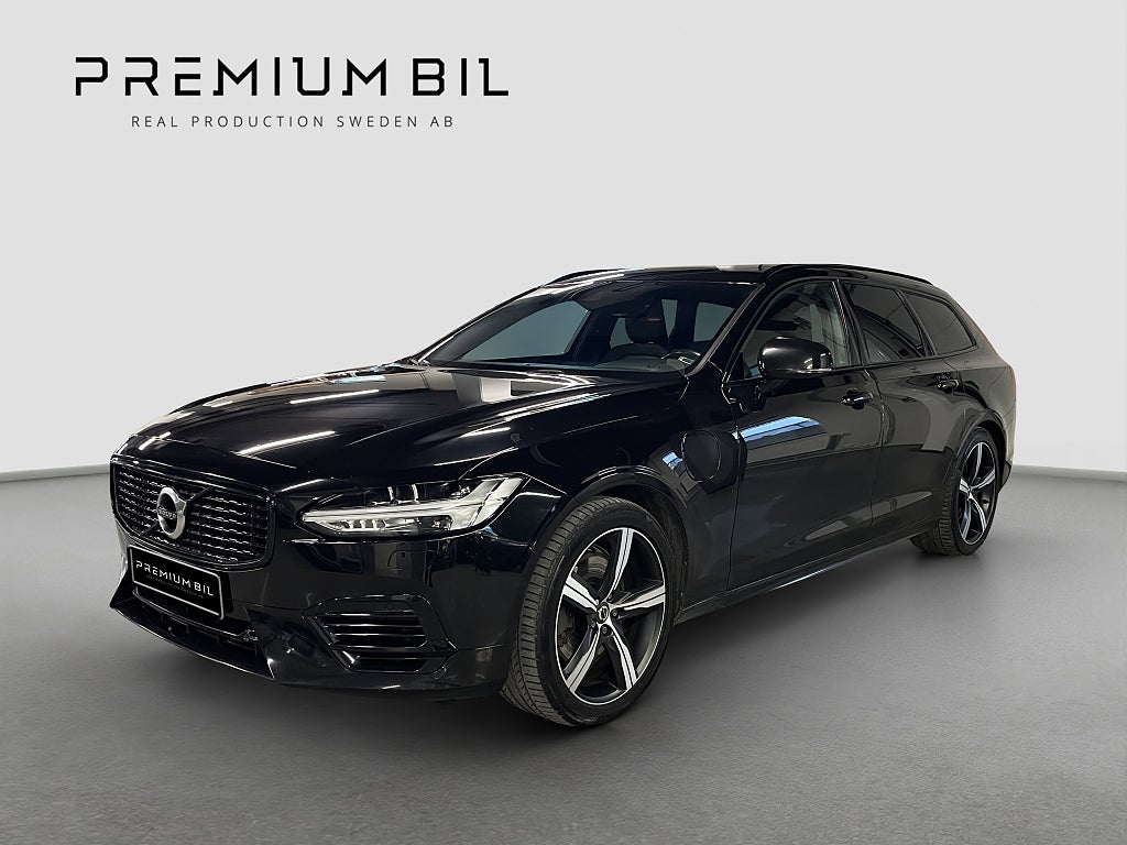 Volvo V90 Recharge T8 AWD R-DESIGN / MOMS / PANO / SE UTRUSTNING