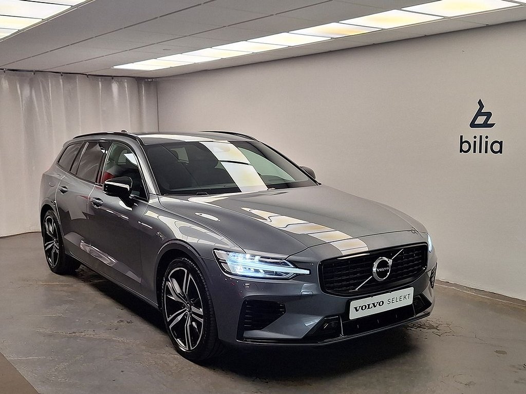 Volvo V60 Recharge T8 R-Design AWD NAVIGATION