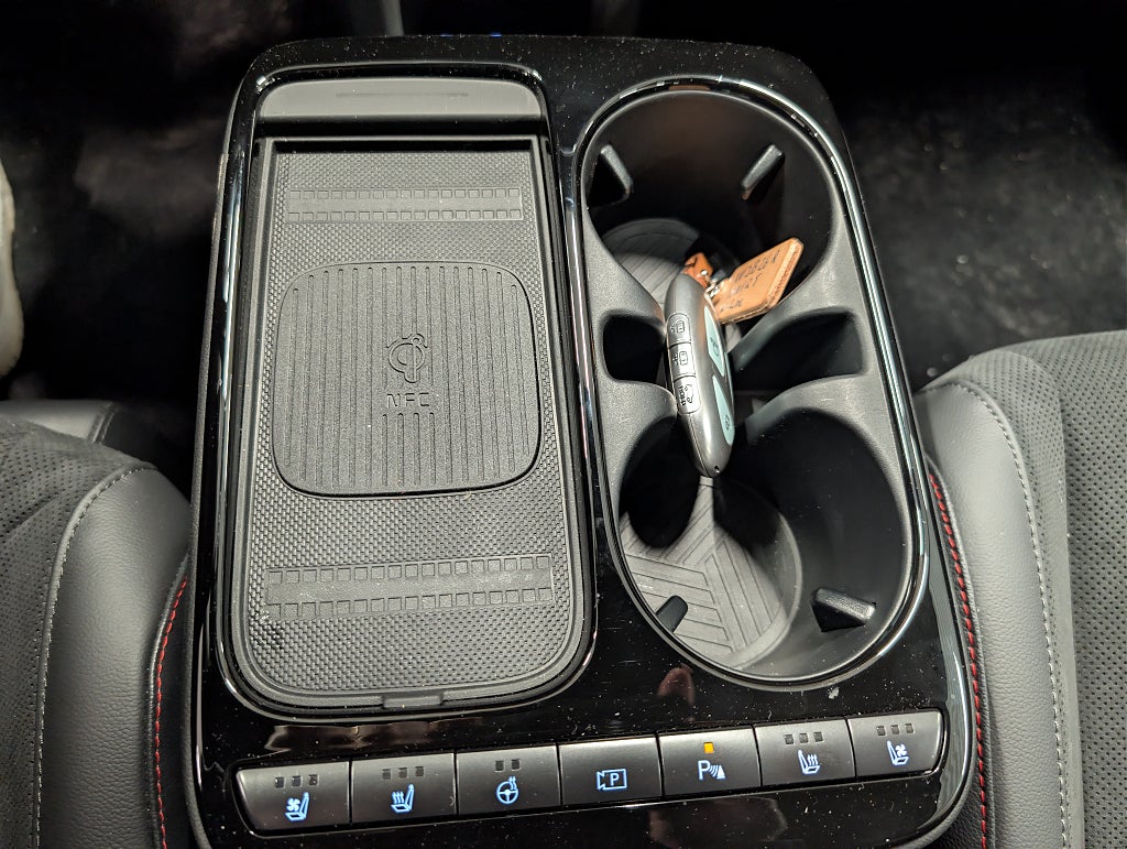 Hyundai IONIQ 5 AWD N-Line 84kWh Tech-paket Panorama thumbnail