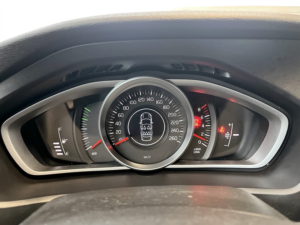 Bild på Volvo V40 Cross Country Business T3 152hk BACKSENSORER BLUETOOTH