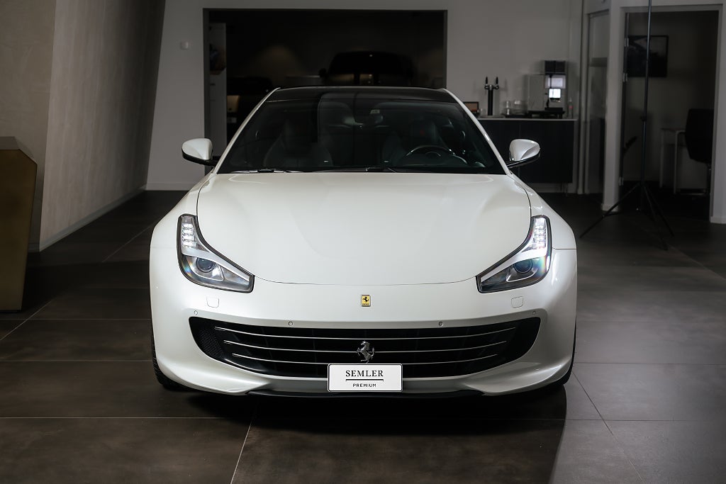 Gallery image 3 of 14