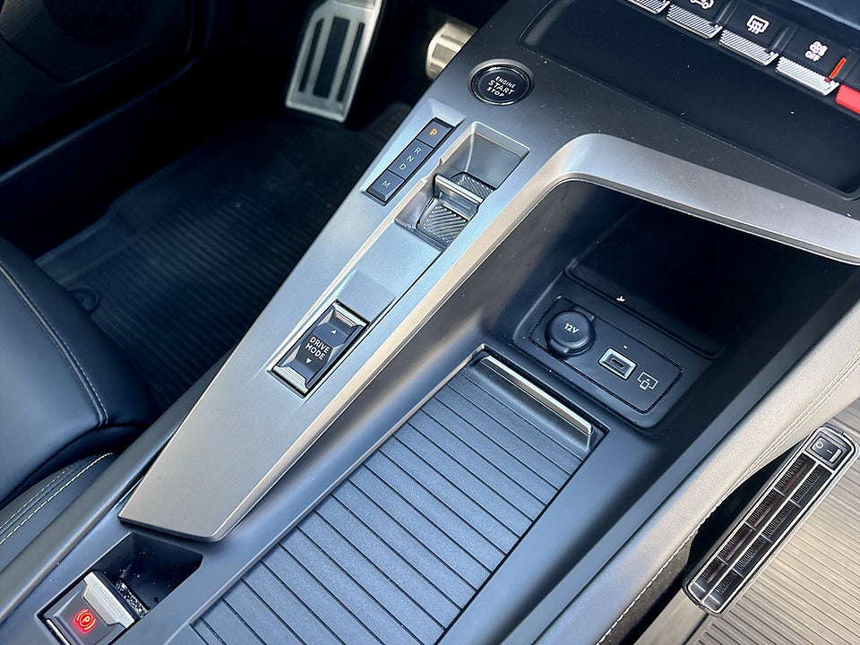 Bild på Peugeot 408 GT 1.2 PT 130hk Aut B-KAMERA KUPEFLÄKT EL-BAKLUCKA
