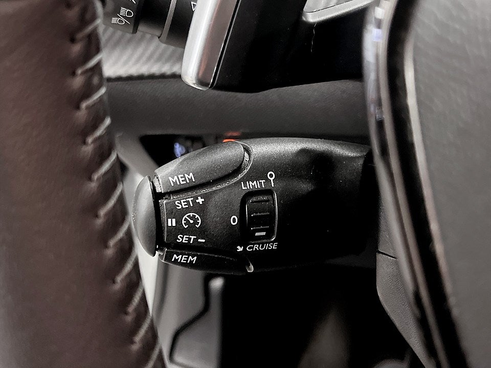 Bild på Peugeot 208 Active Pack 1.2 PT 100hk Aut - CARPLAY, FARTHÅLLARE