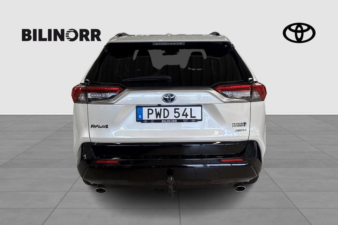 Toyota RAV4 Plug-In 2023, bild 6/10