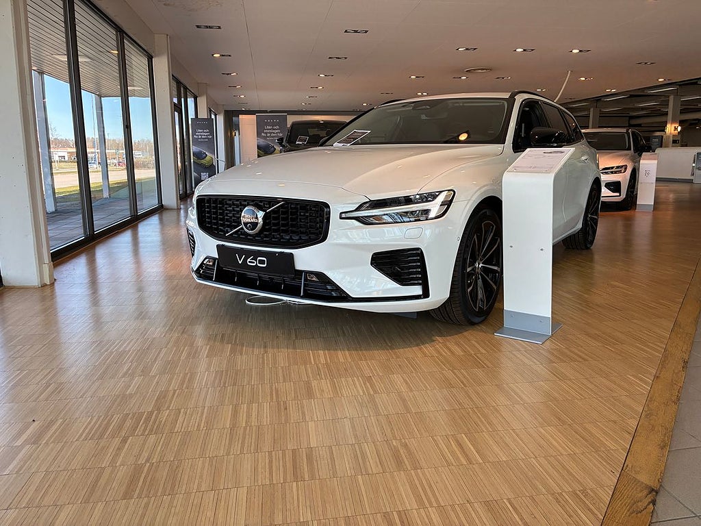 Volvo V60 T6 Plus Dark Nordic Edition
