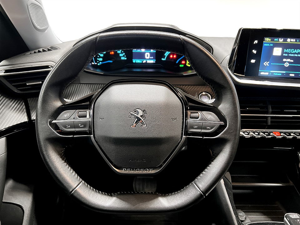 Bild på Peugeot e-2008 Active Pack 50 kWh 136hk Aut P-SENSORER BAK