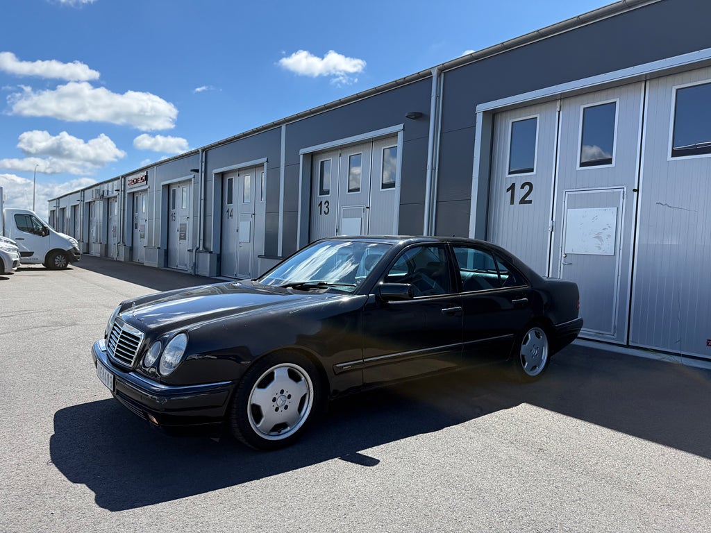 Mercedes-Benz E 430 Automatisk, 5-trinn, 279hk, 1999