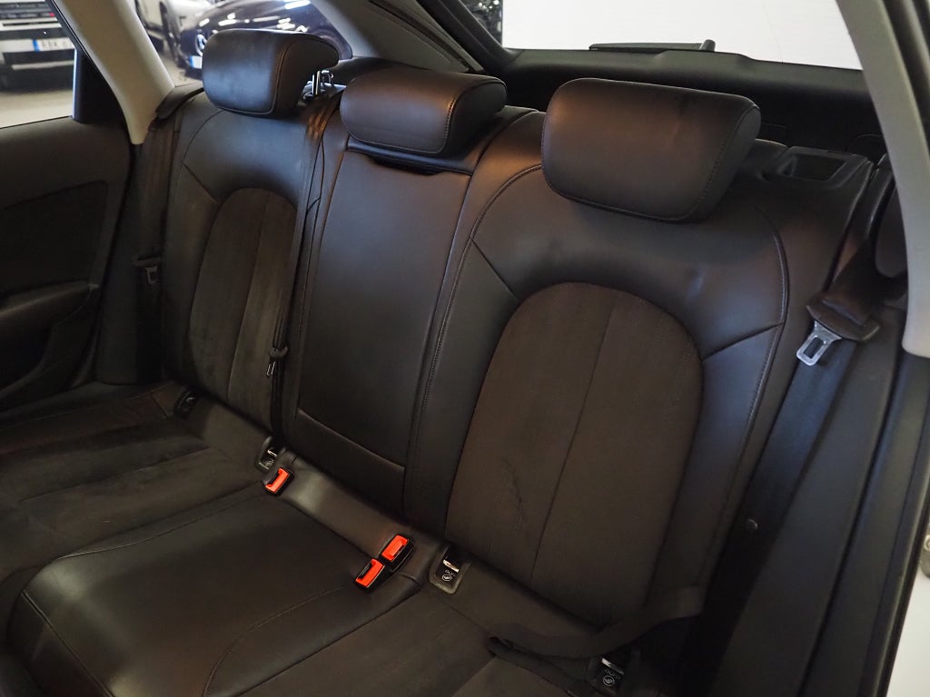 Audi A6 Allroad Quattro 3.0 TDI V6 D-Värm Kamera Assistanspkt 2015