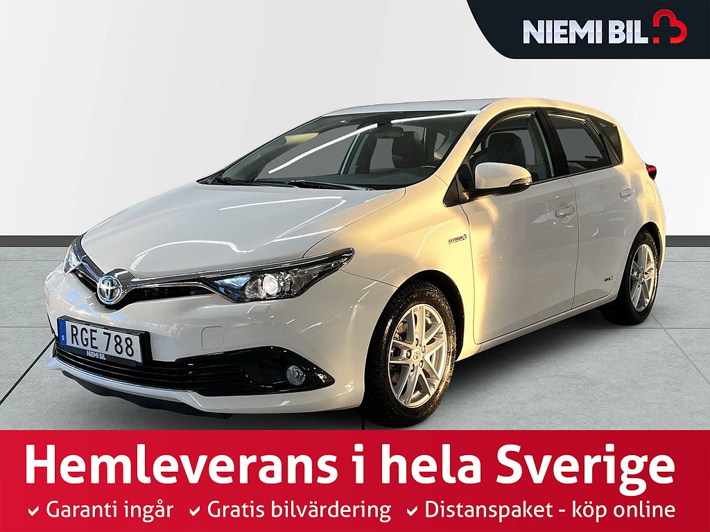 Toyota Auris Hybrid Aut Active Mvärme Kamera Farthållare S&V-däck