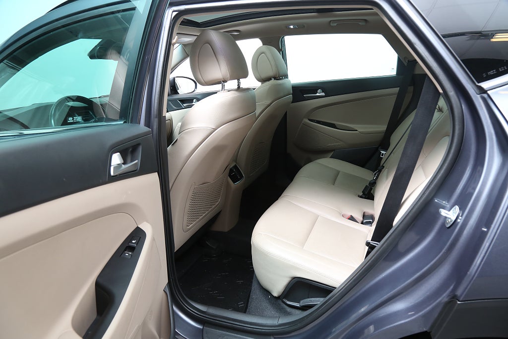 Hyundai Tucson 1,6 T-GDI 177hk  Premium AWD Aut Navi Skinn Pano Drag 2016
