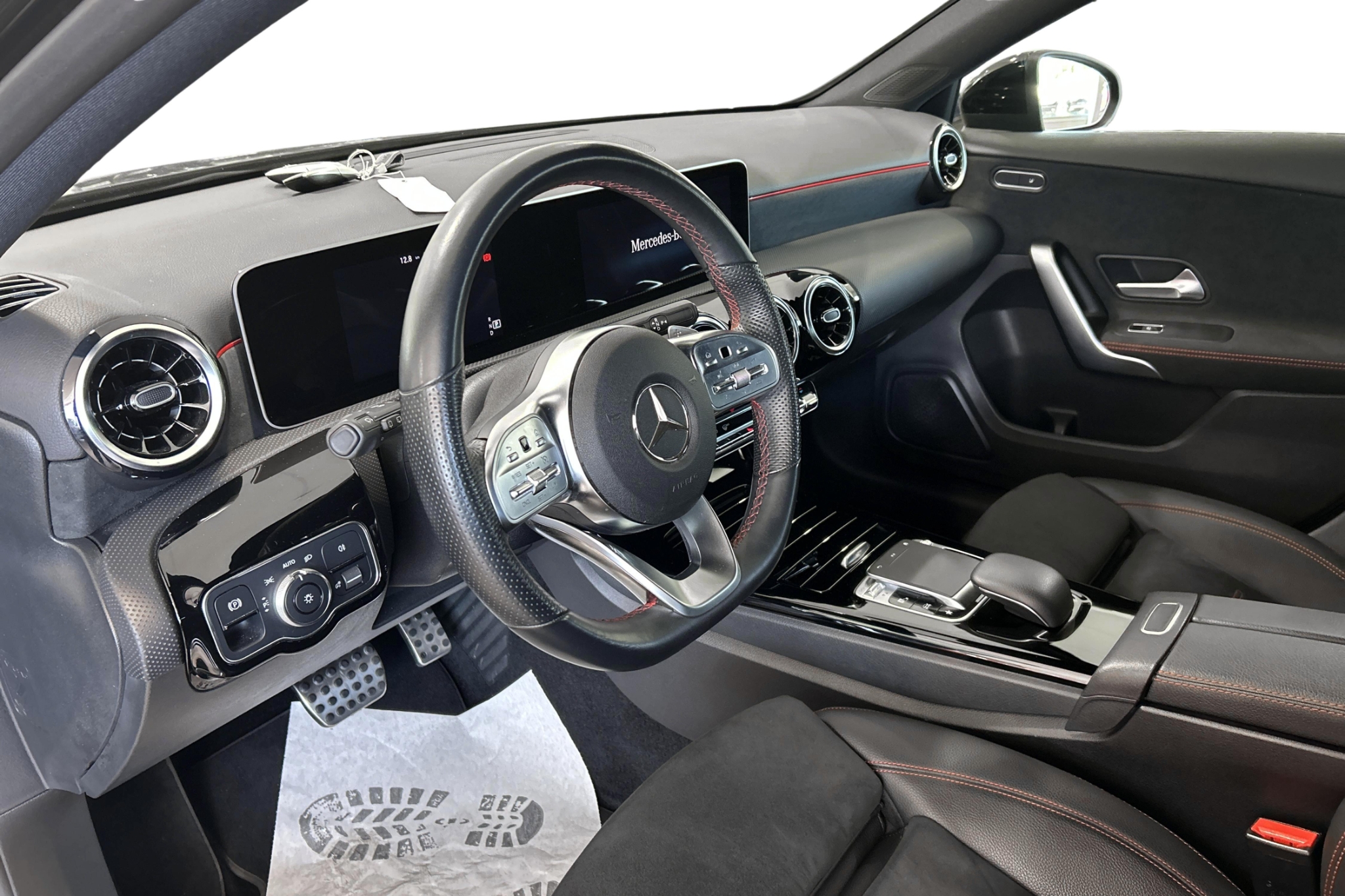 Mercedes-Benz A 2020, bild 6/23