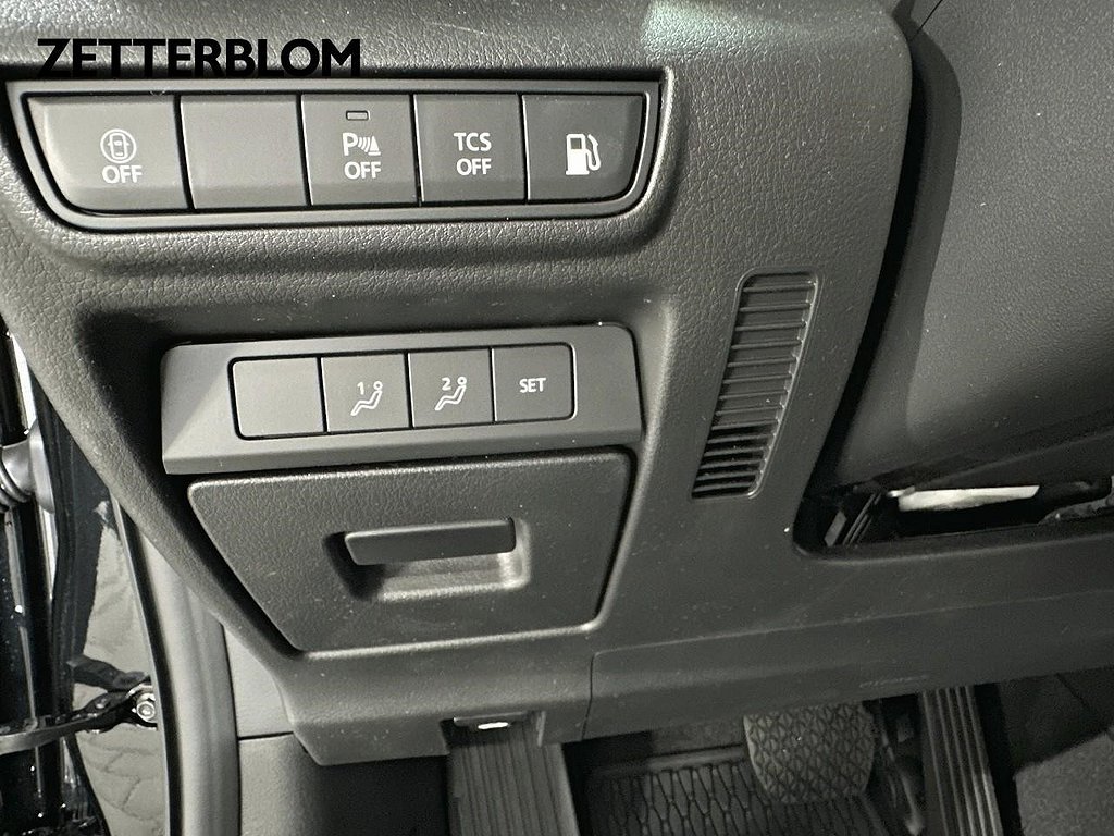 SUV Mazda MX-30 14 av 17