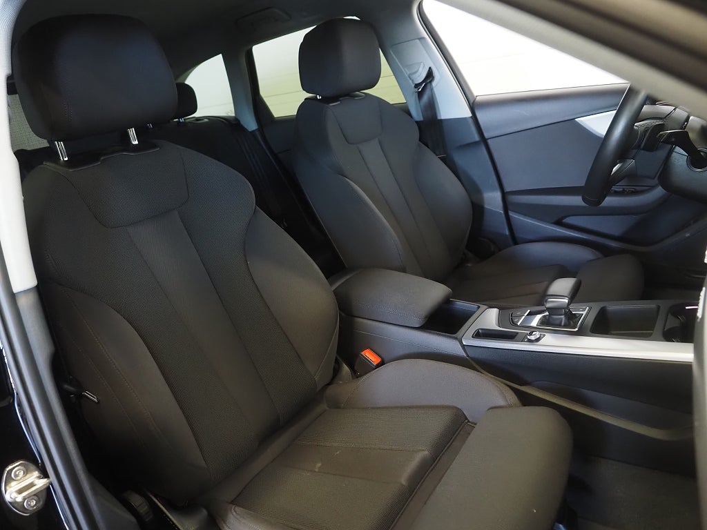 Audi A4 Avant 40 TDI Quattro Proline Alpin B-Kam Drag DVärm GPS 2022