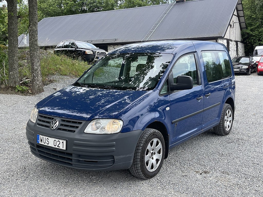 Volkswagen Caddy Kombi 1.6, Life, 5 sits, nybesiktad 102hk, 2005